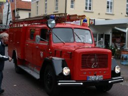 Feuerwehr Oldtimer in Nienburg 2010